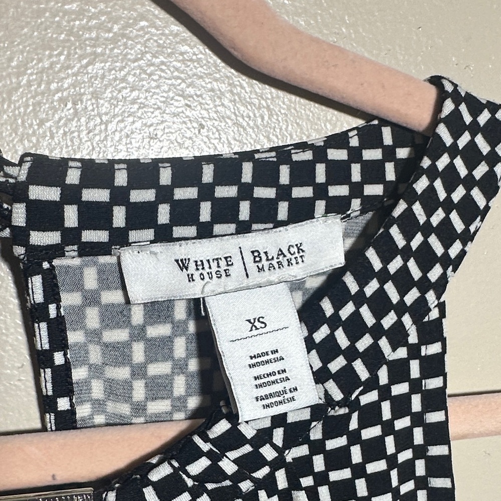 White House Black Market WHBM XS Minimalist Sleek Sleeveless‎ Career Top - Picture 2 of 7